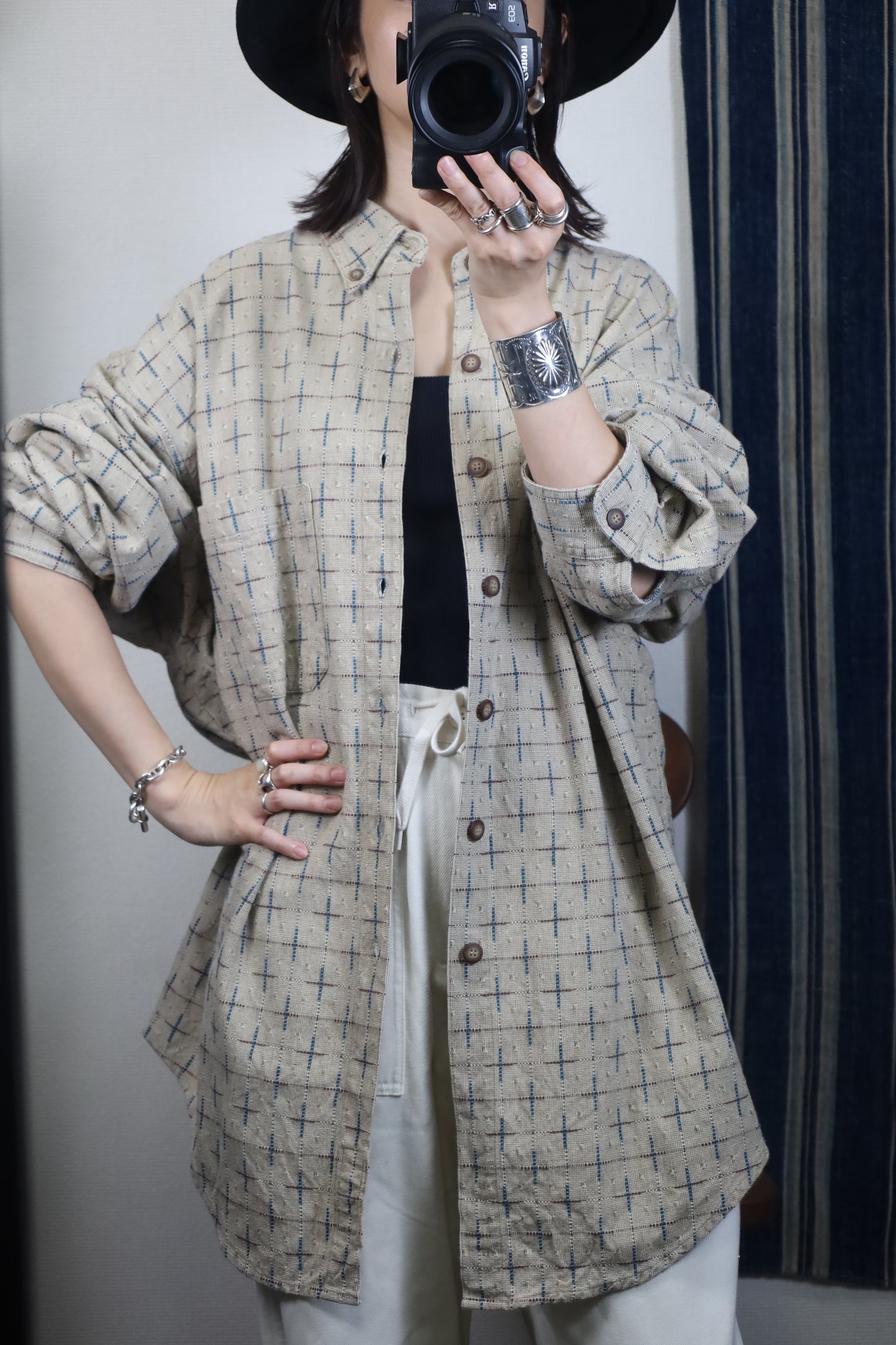 A460 / early 2000's THE TERRITORY AHEAD pattern shirt