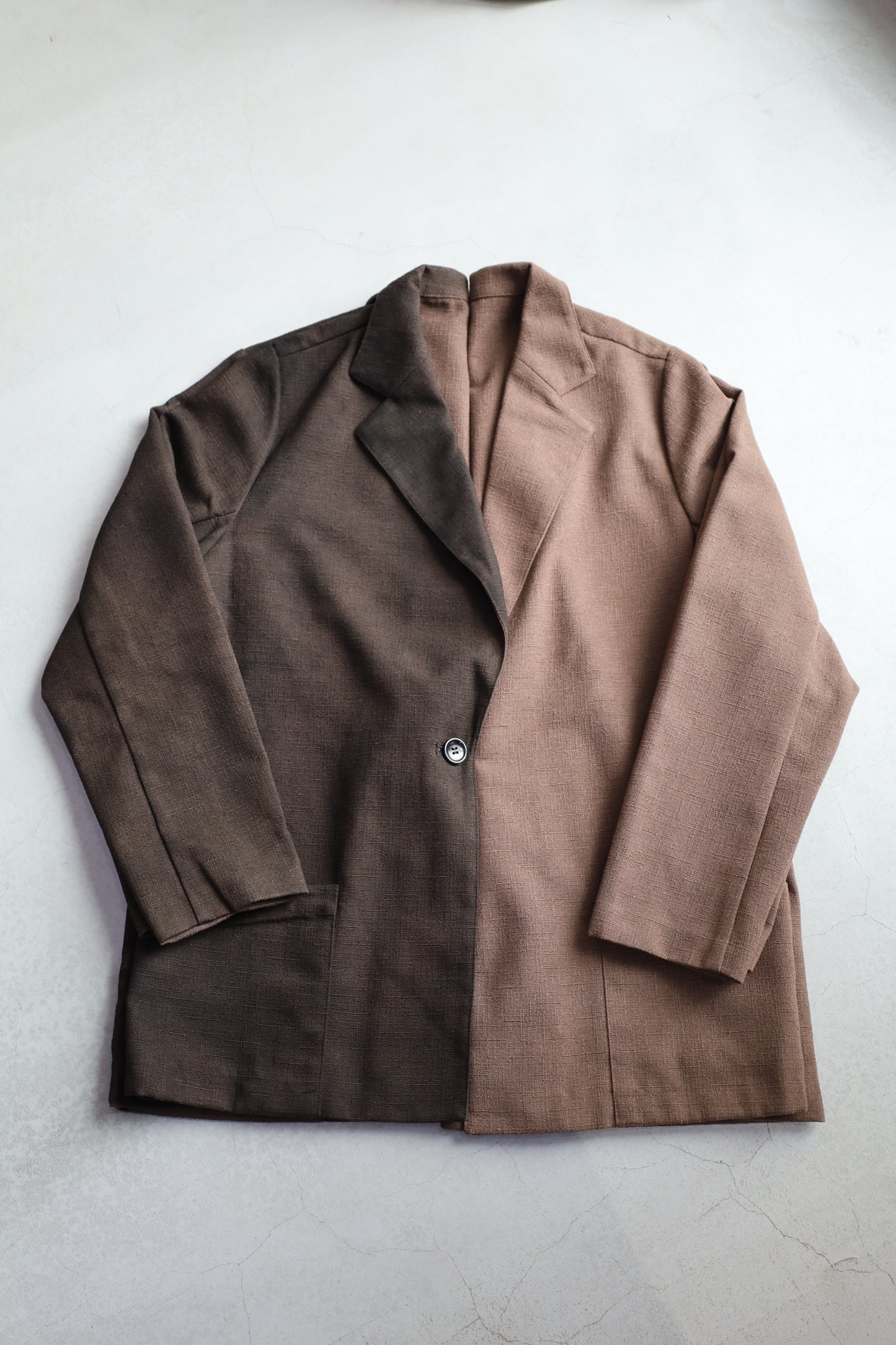 HOWIE black spray fade tailored jacket (brown)