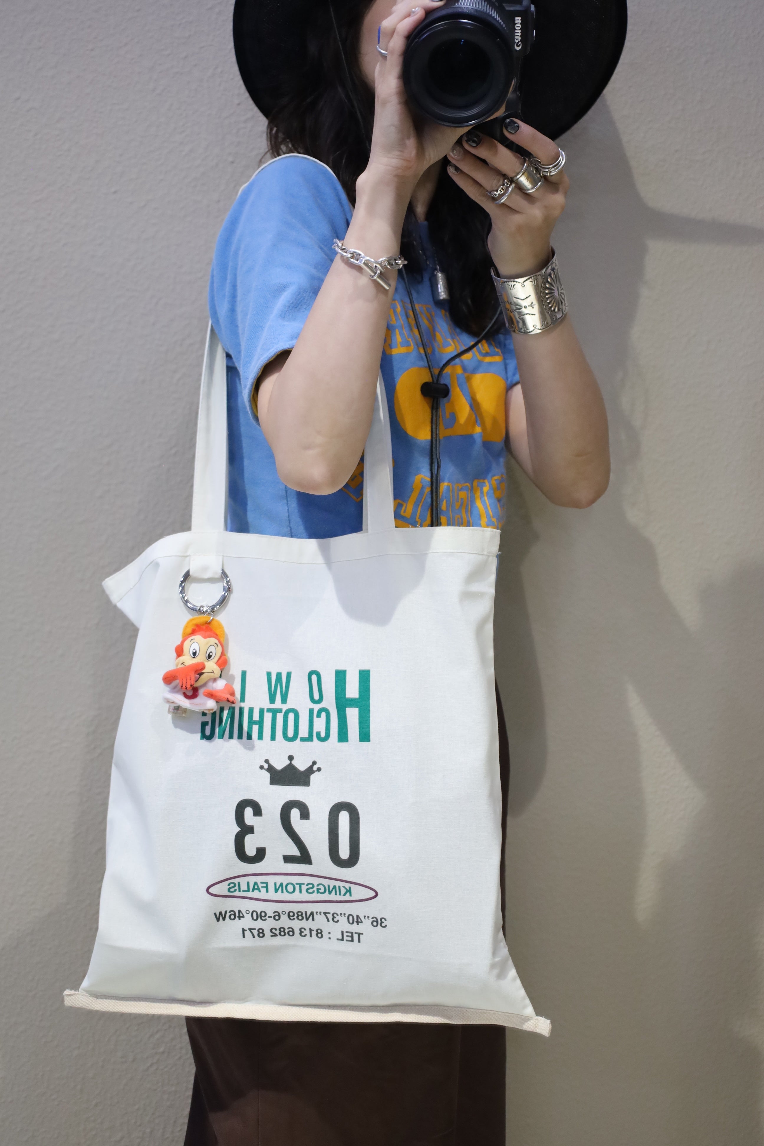 HOWIE tote bag (Hotel key) – HOWIE CLOTHING