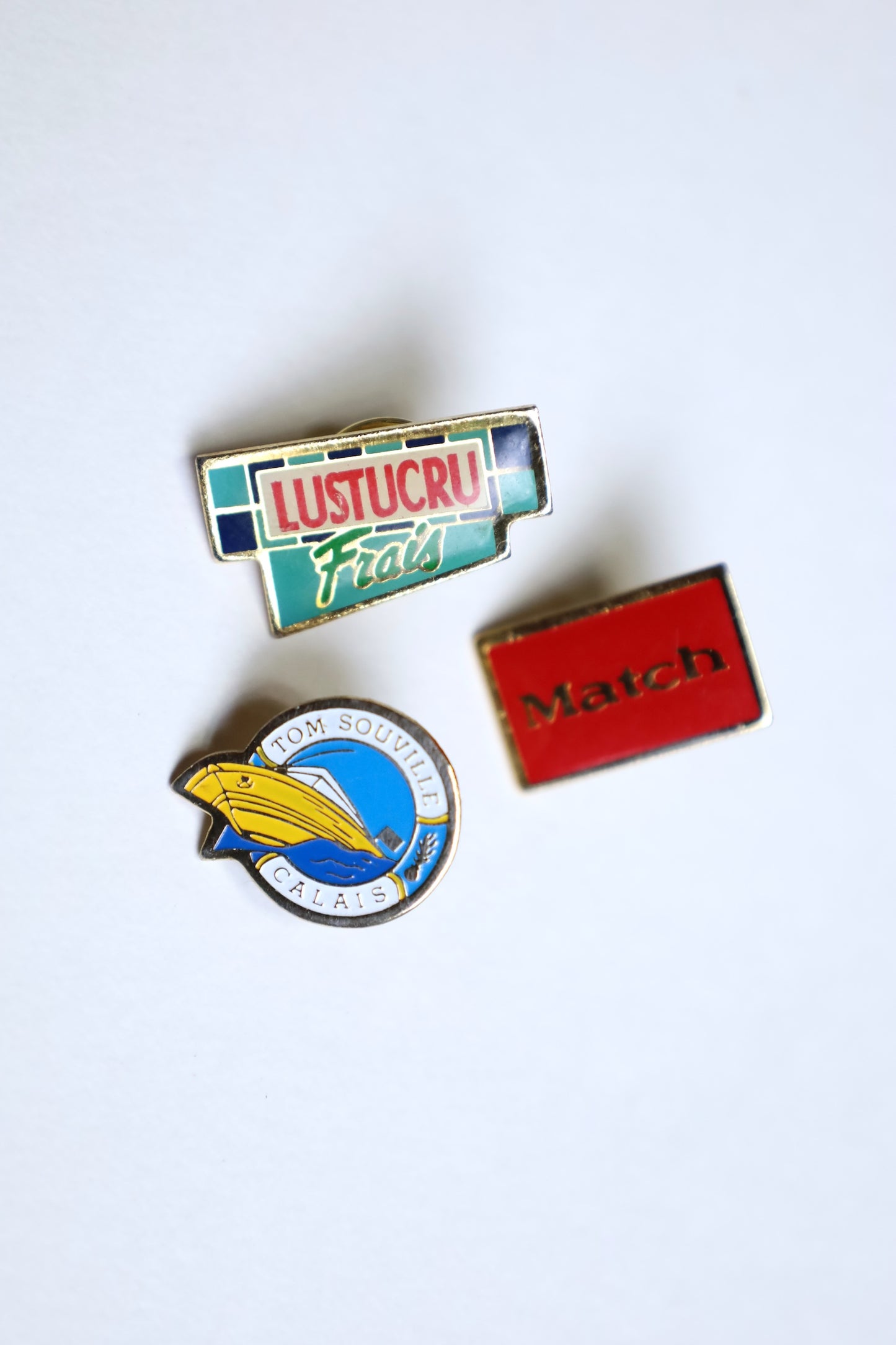 2 / pinback button & pisn set