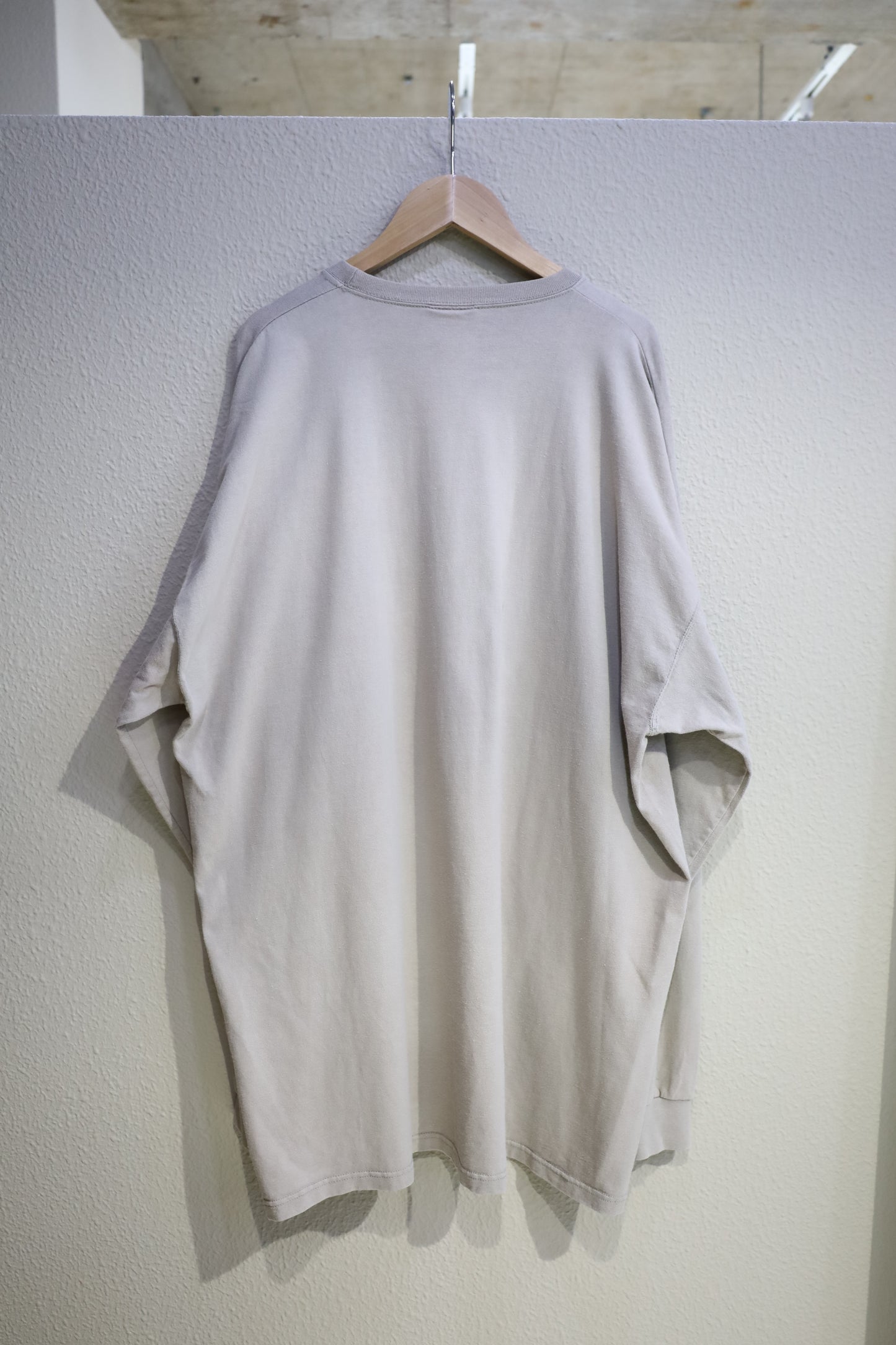 678 / 1990's PLUMA long sleeve tee