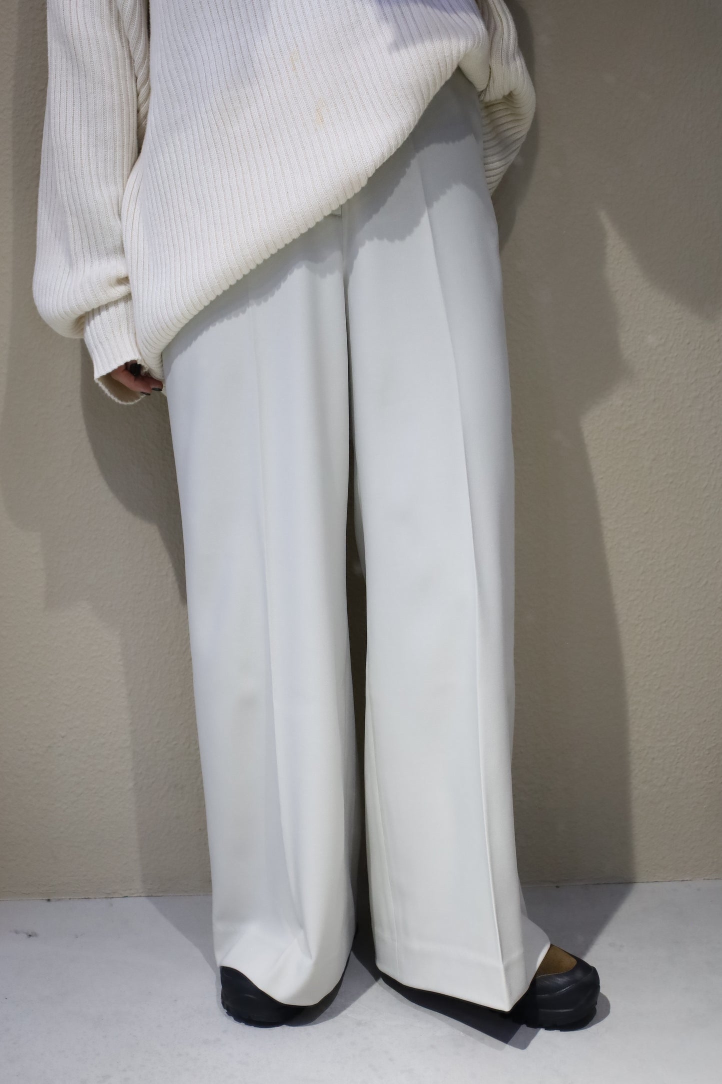 HOWIE HAKAMA slacks (White)