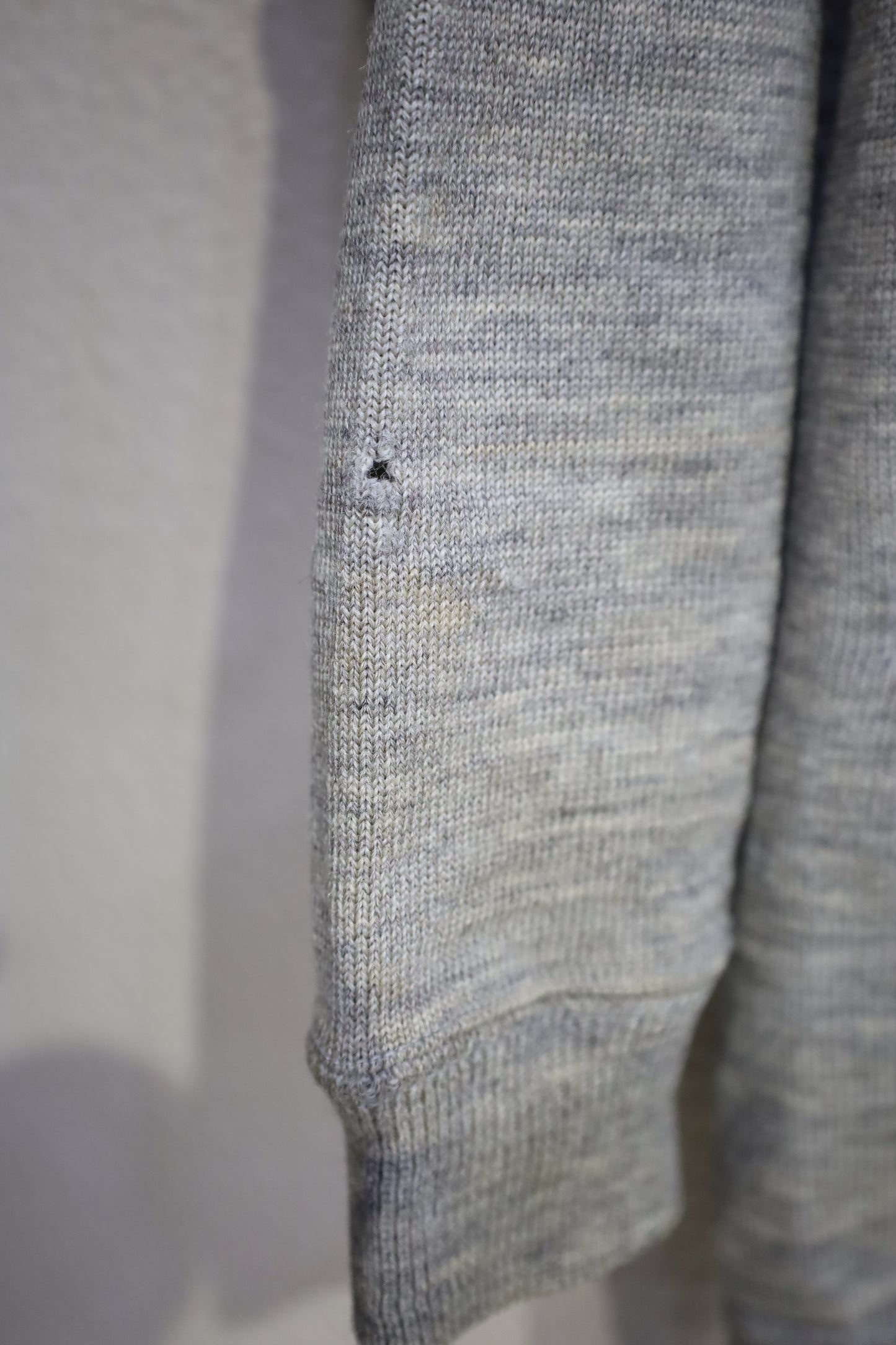 A1014 / 1950's Vintage spauldinc Sand-knit Lettered cardigan