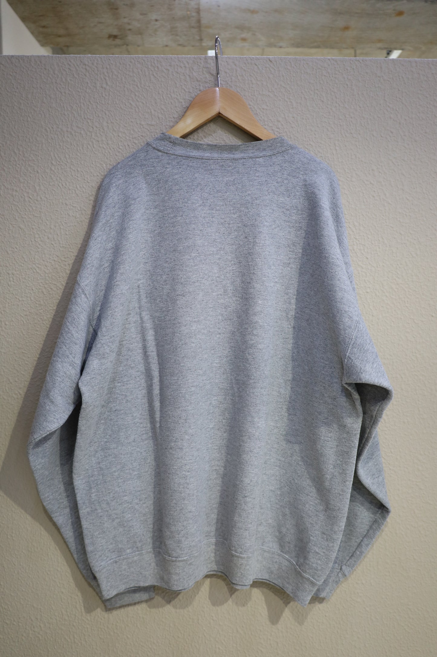 907 / early2000's PORT&COMPANY print sweat