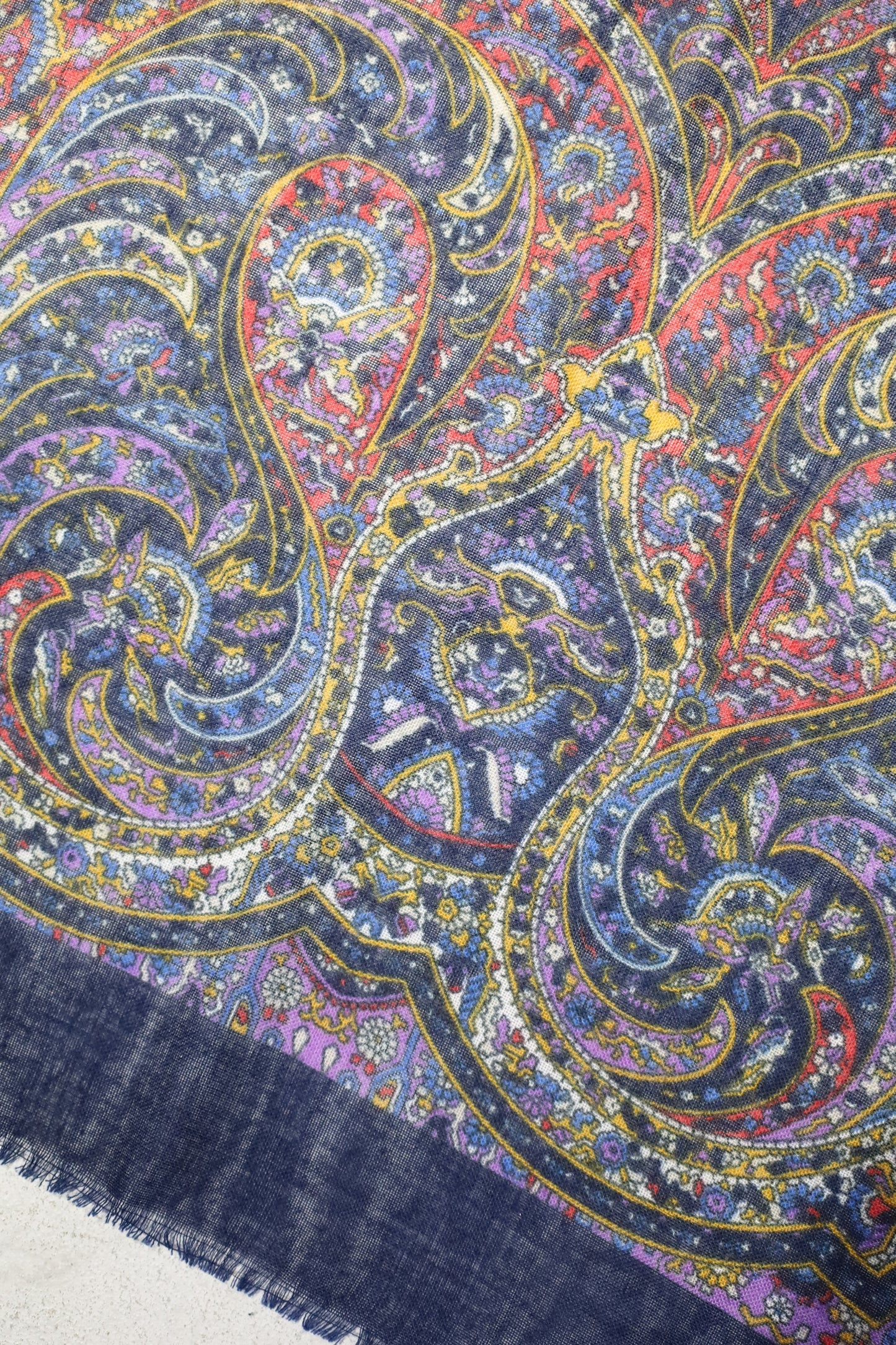 5 / USED scarf