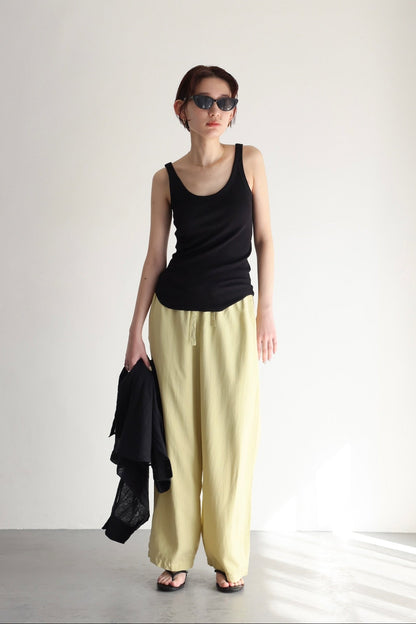 Soft Fit Pad Tank (black)