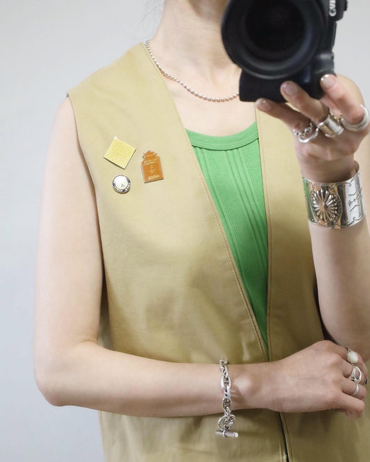 HOWIE 2WAY PINS VEST(Beige)