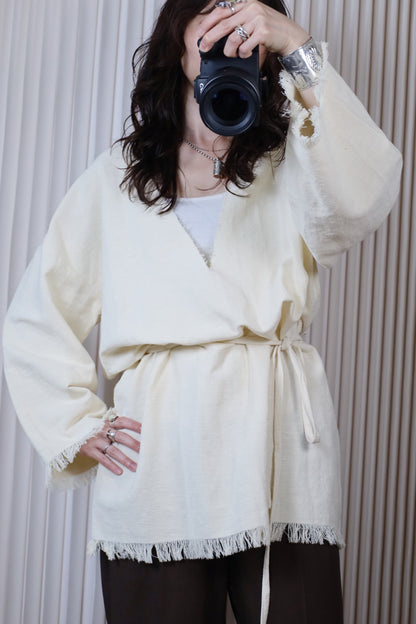 【4/22発送予定】HOWIE 2way Fringe Top (ecru)