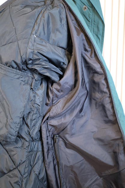 Z1018 / early2000's Eddie Bauer mountain jacket down liner