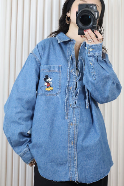 Z912 / 1990's THE Disney store remake lace up denim shirt