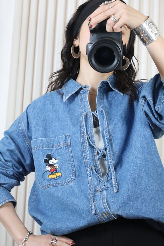 Z912 / 1990's THE Disney store remake lace up denim shirt