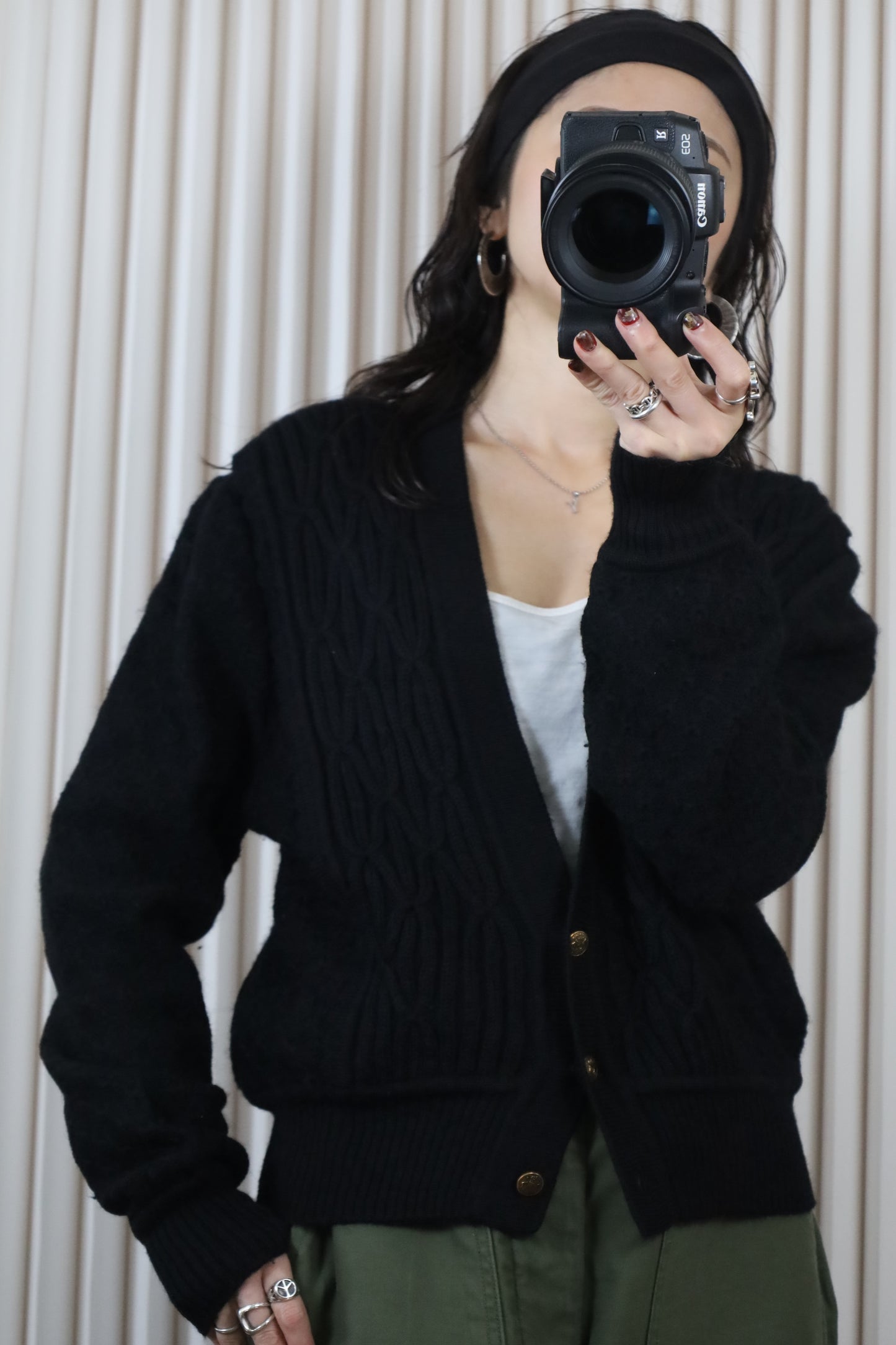 L71 / 1990's Ki Clayton Gold Botton Cable Cardigan