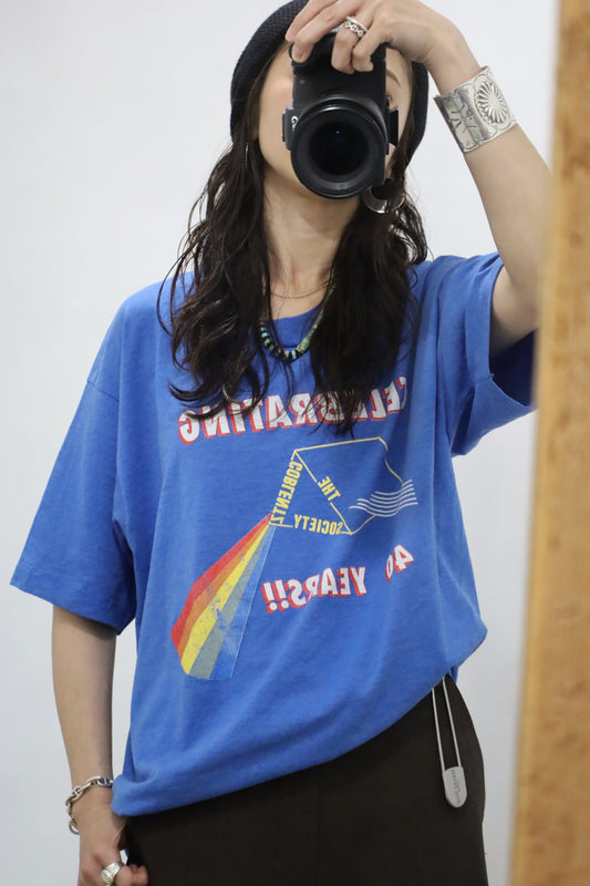 B880 / 1990's FRUITS OF THE LOOM print tee