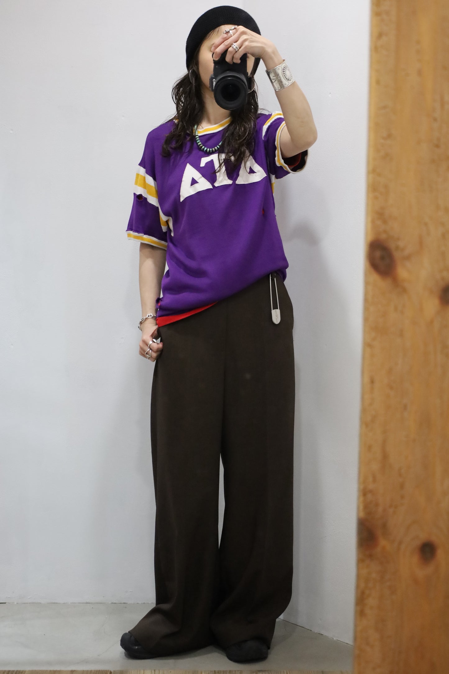 B548 / Vintege ATA football tee