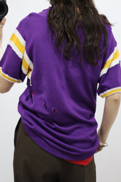 B548 / Vintege ATA football tee