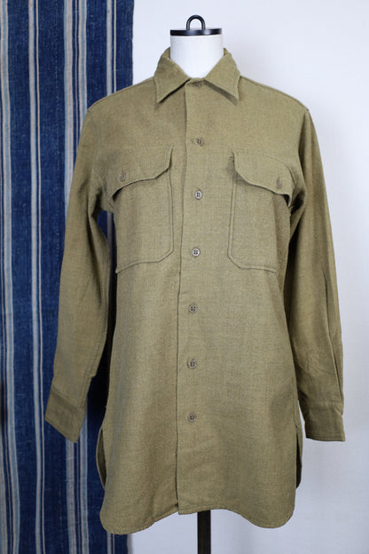 F284 / 1950's Vintage USARMY Wool Shirt