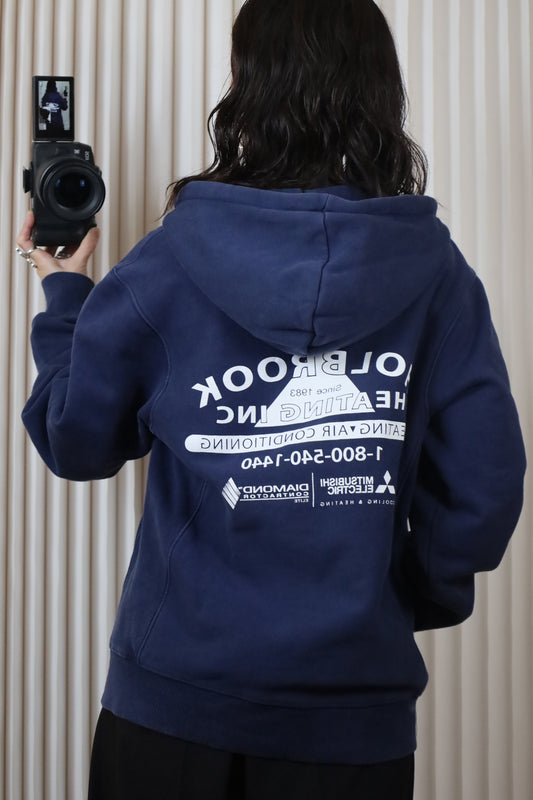 J15 / early2000's sport-tek HOLBROOK print sweat