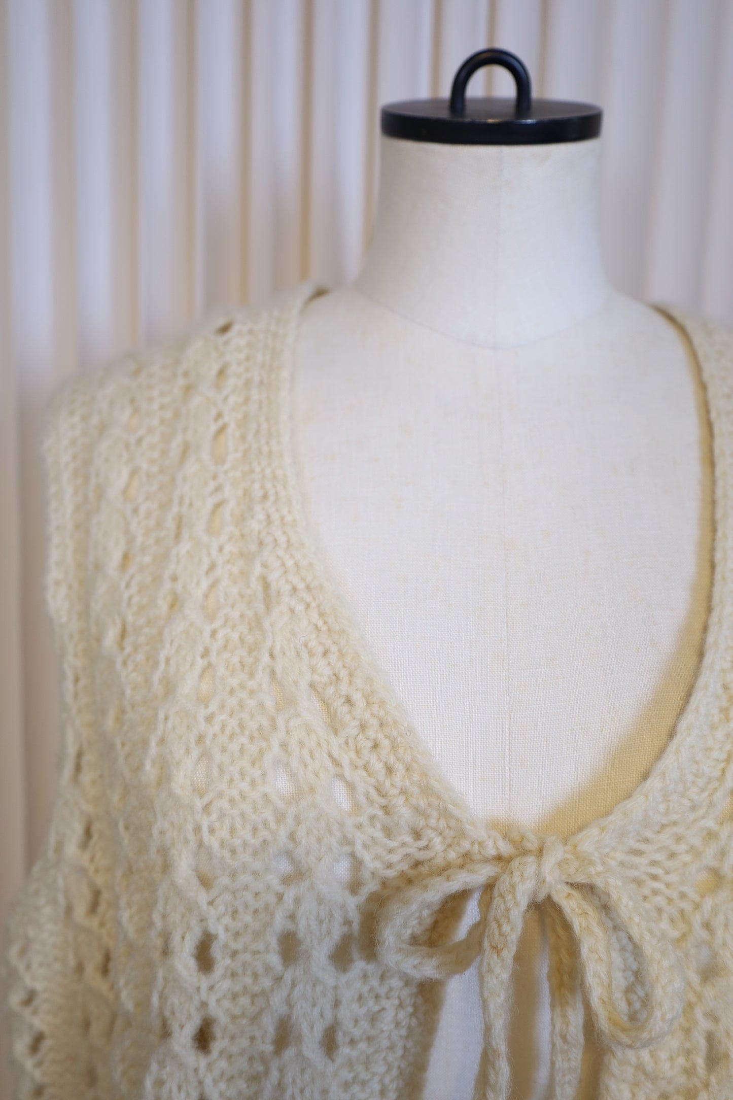 J112 / UNKNOWN knit vest