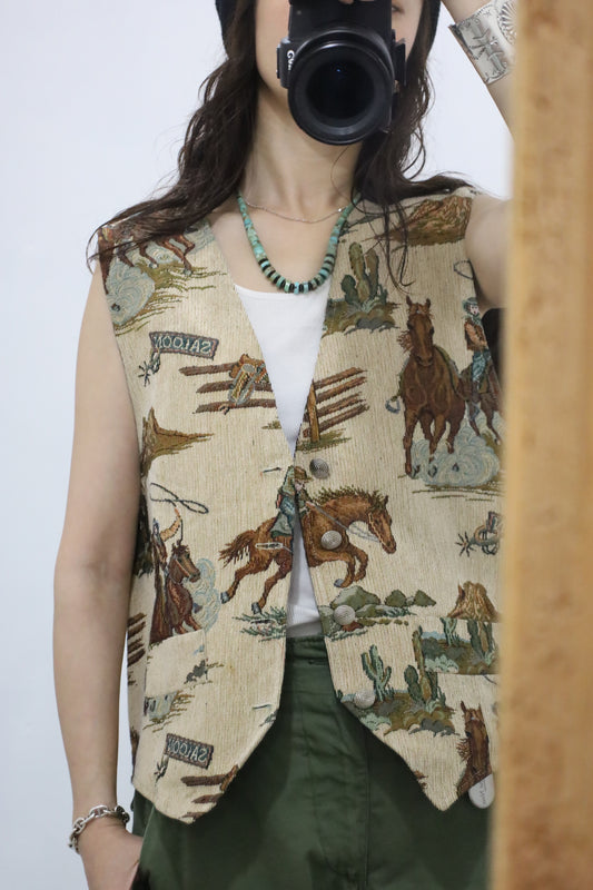 B916 / TANYOUR HIDE Cawboy&Horse vest