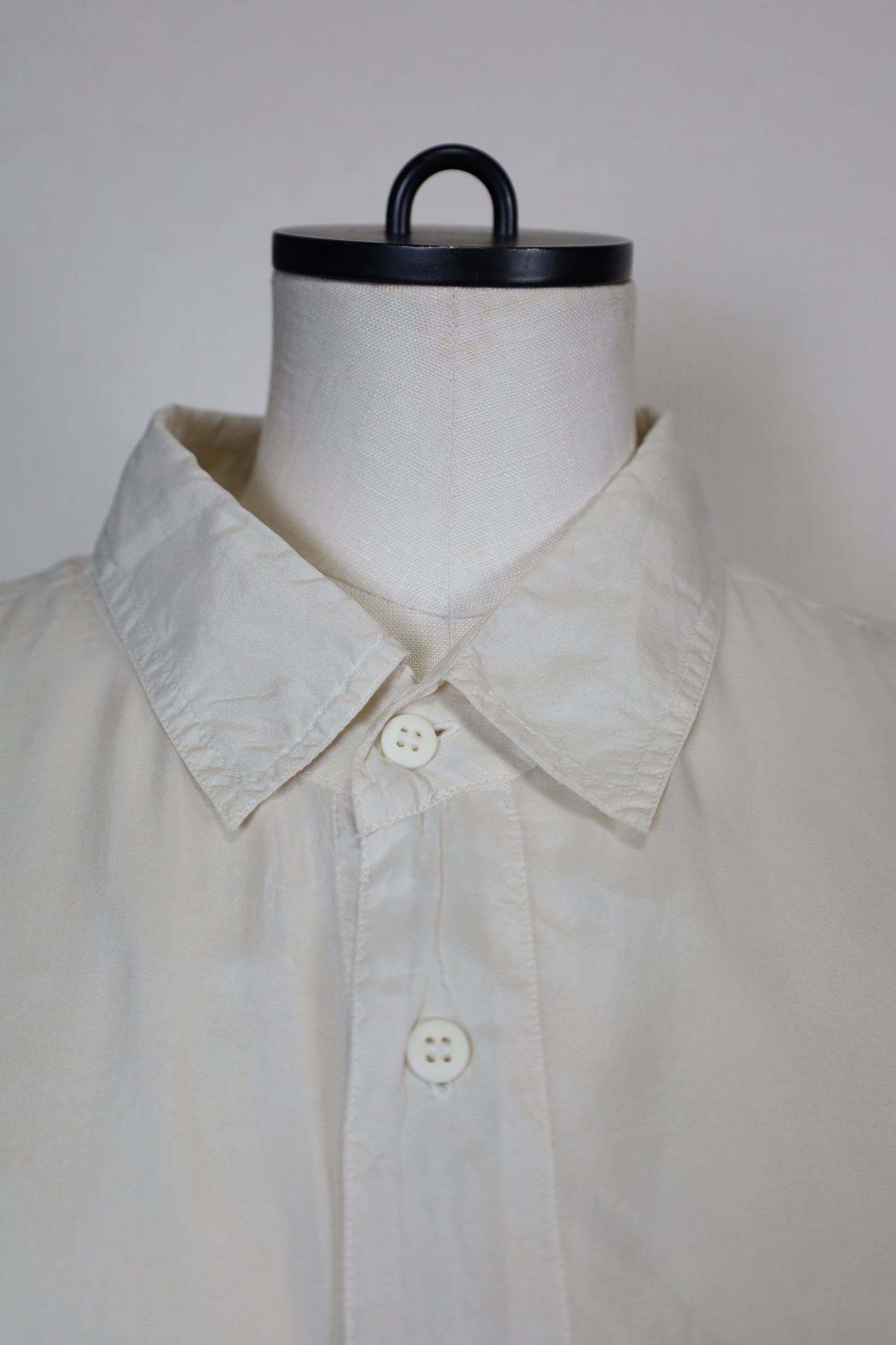 B125 / 1990's OLD FUZI ILKS WHITE SILK SHIRT