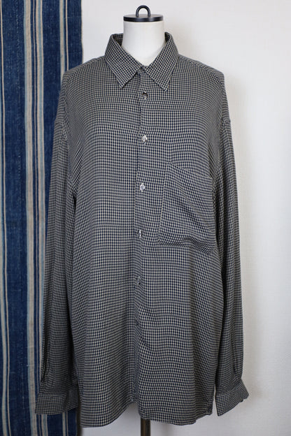 Z446 / 1990's OLD LAZO Rayon Shirt