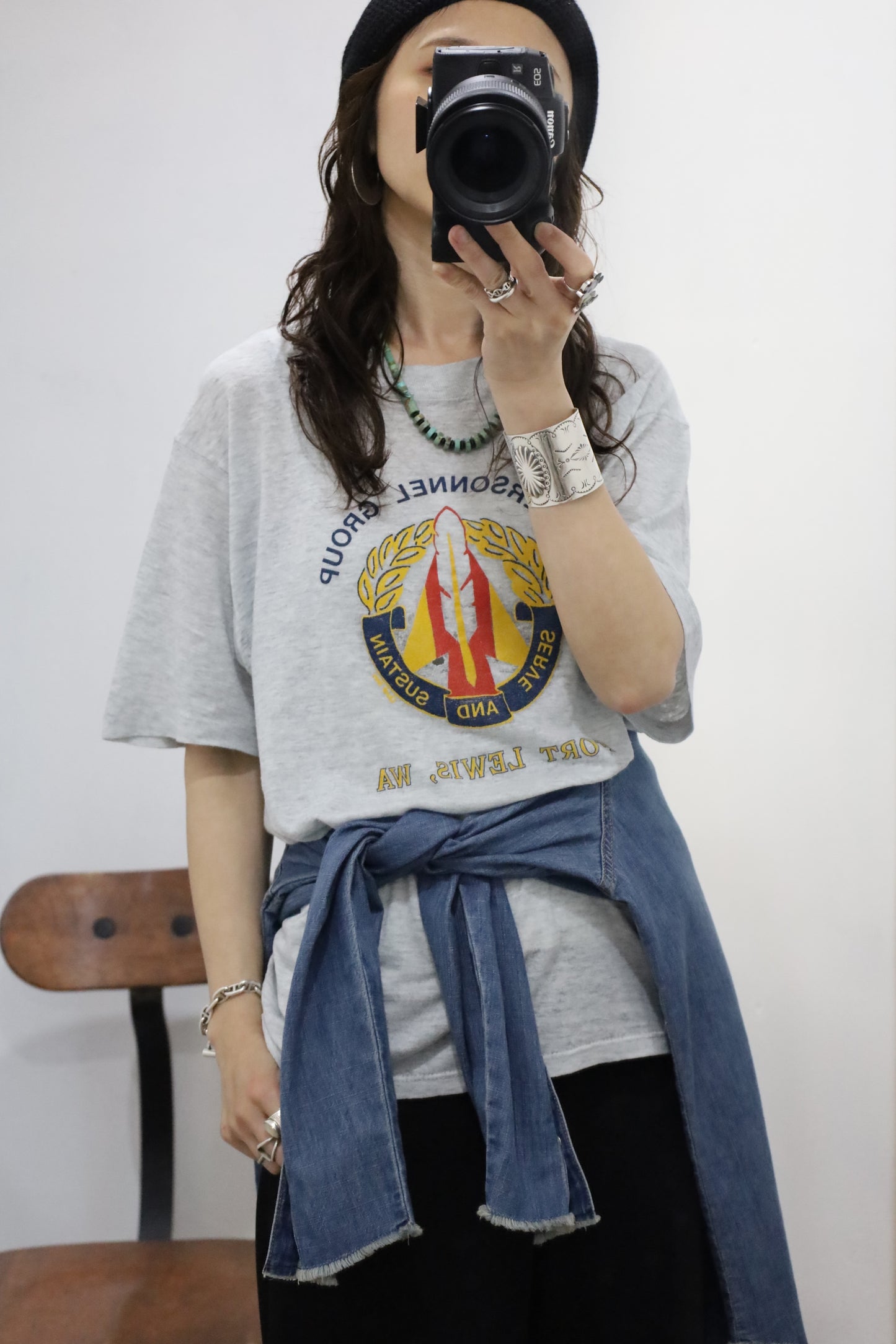 B842 / 1990's JERZEES print tee