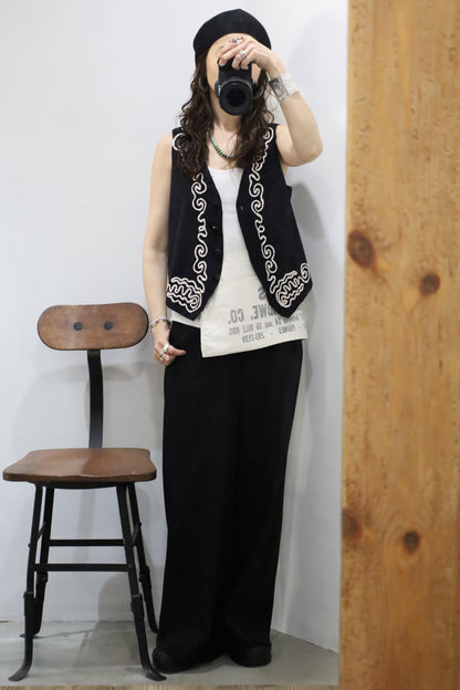 B925 / 2000's ice embroidery design vest
