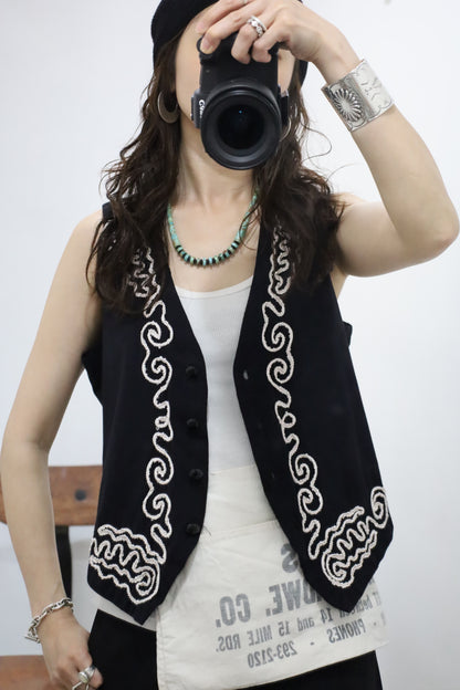 B925 / 2000's ice embroidery design vest