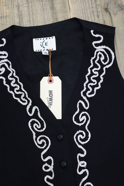 B925 / 2000's ice embroidery design vest