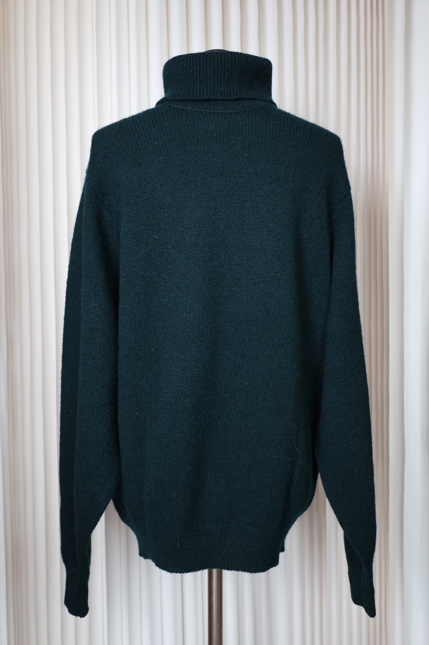 Z374 / 2000's OLD LOCHCARRON turtle neck knit