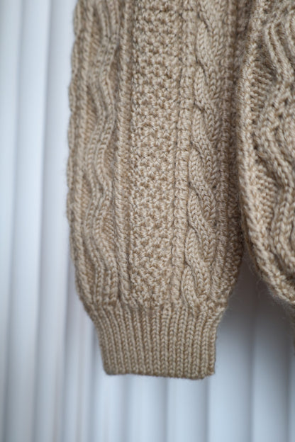 B134 / UNKNOWN OLD Alan Cable Knit