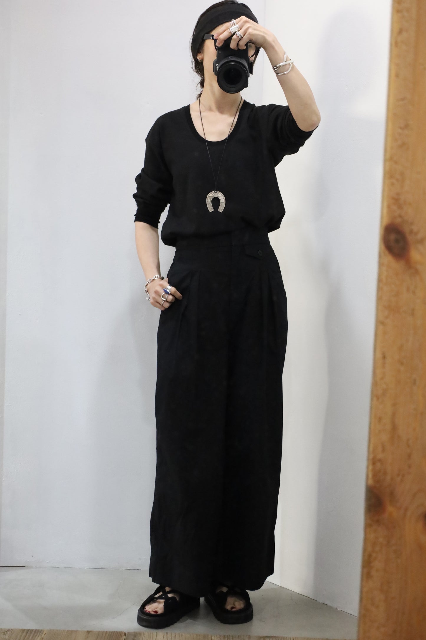 HOWIE Clean Deep U (Black)