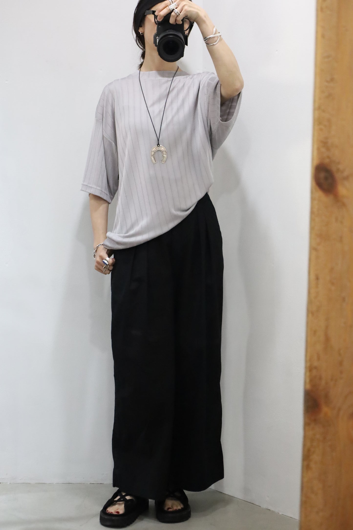 260 / early2000's PRONTI rayon short sleeve knit