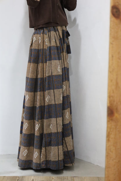 A924 / UNKNOWN  India cottonn pattern skirt