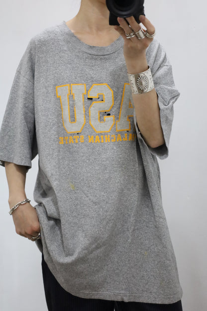 B903 / 1990's cotton exchange print tee
