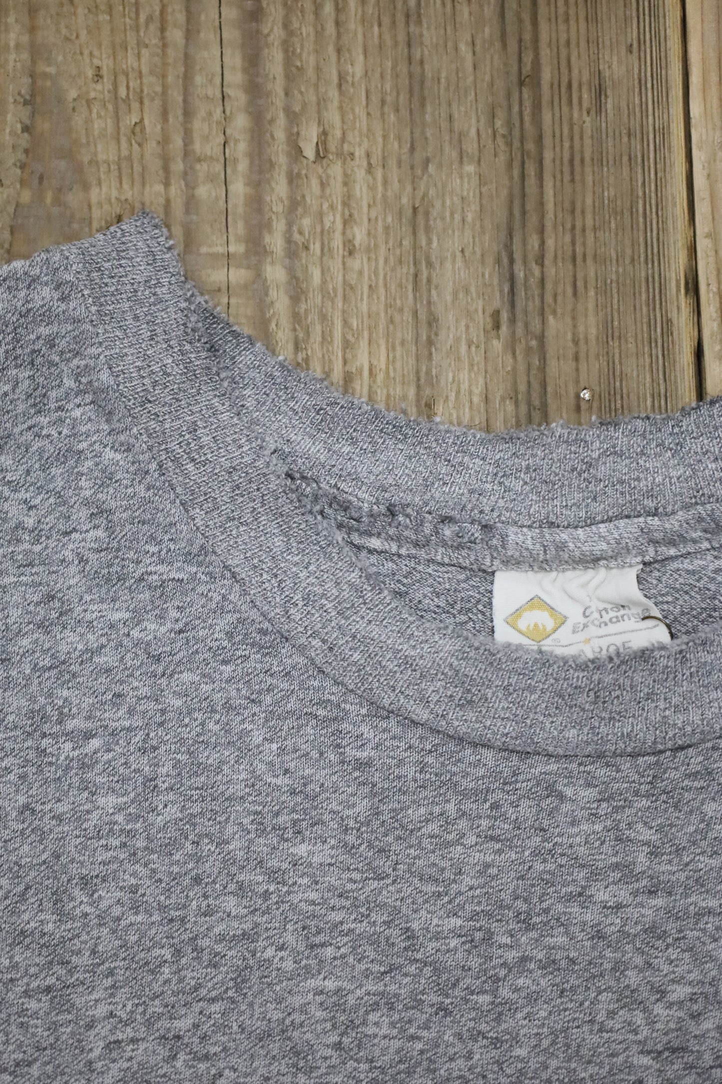 B903 / 1990's cotton exchange print tee