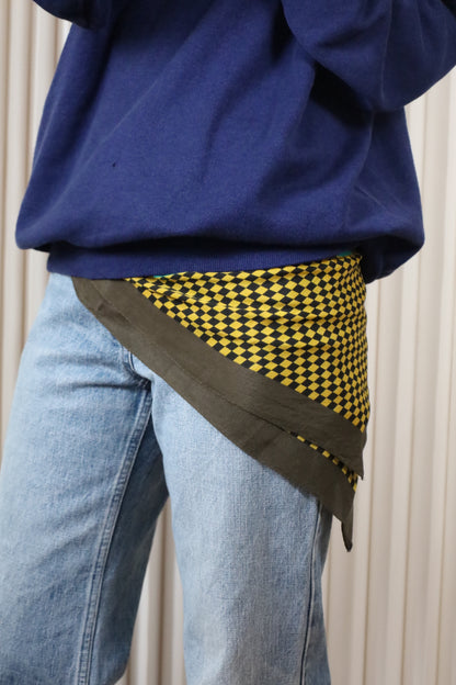 2 / scarf
