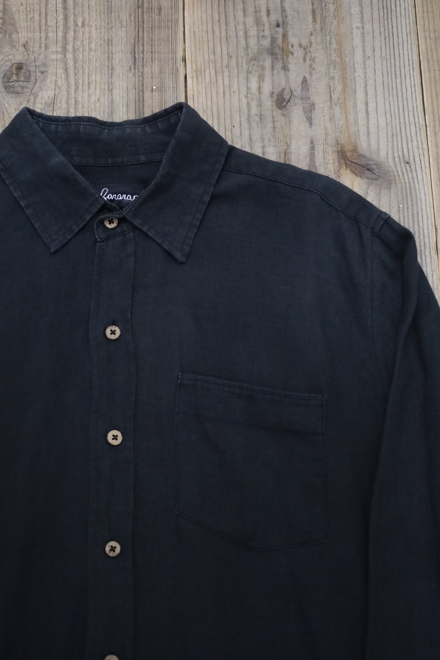 Z874 / early2000's Joe banaras linen shirt
