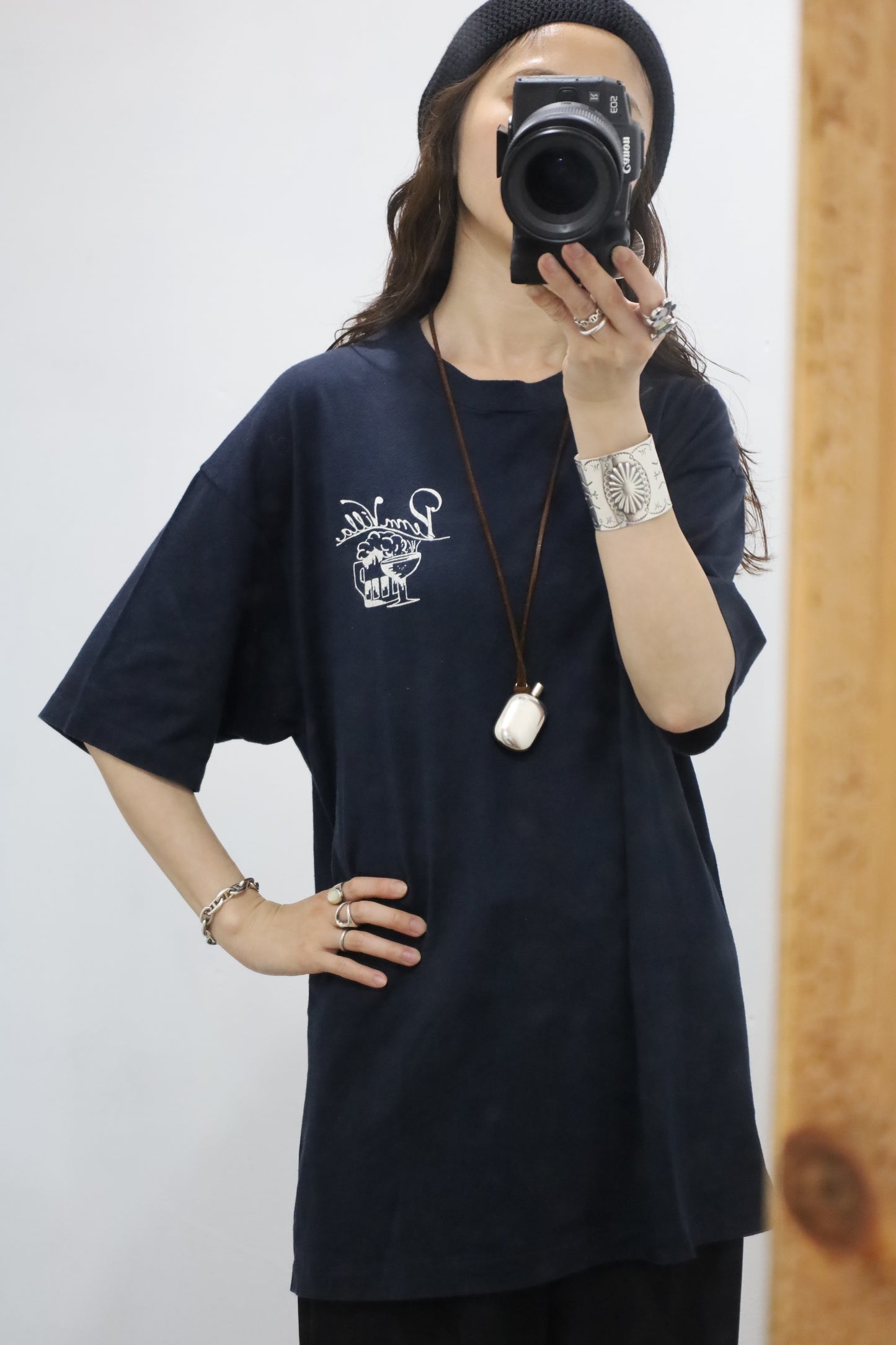 B819 / 1980's HANES print tee