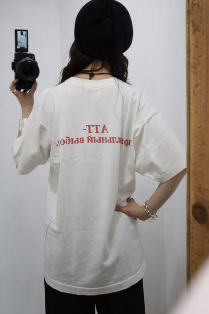 178 / 1990's FRUITS OF THE LOOM AT&T tee