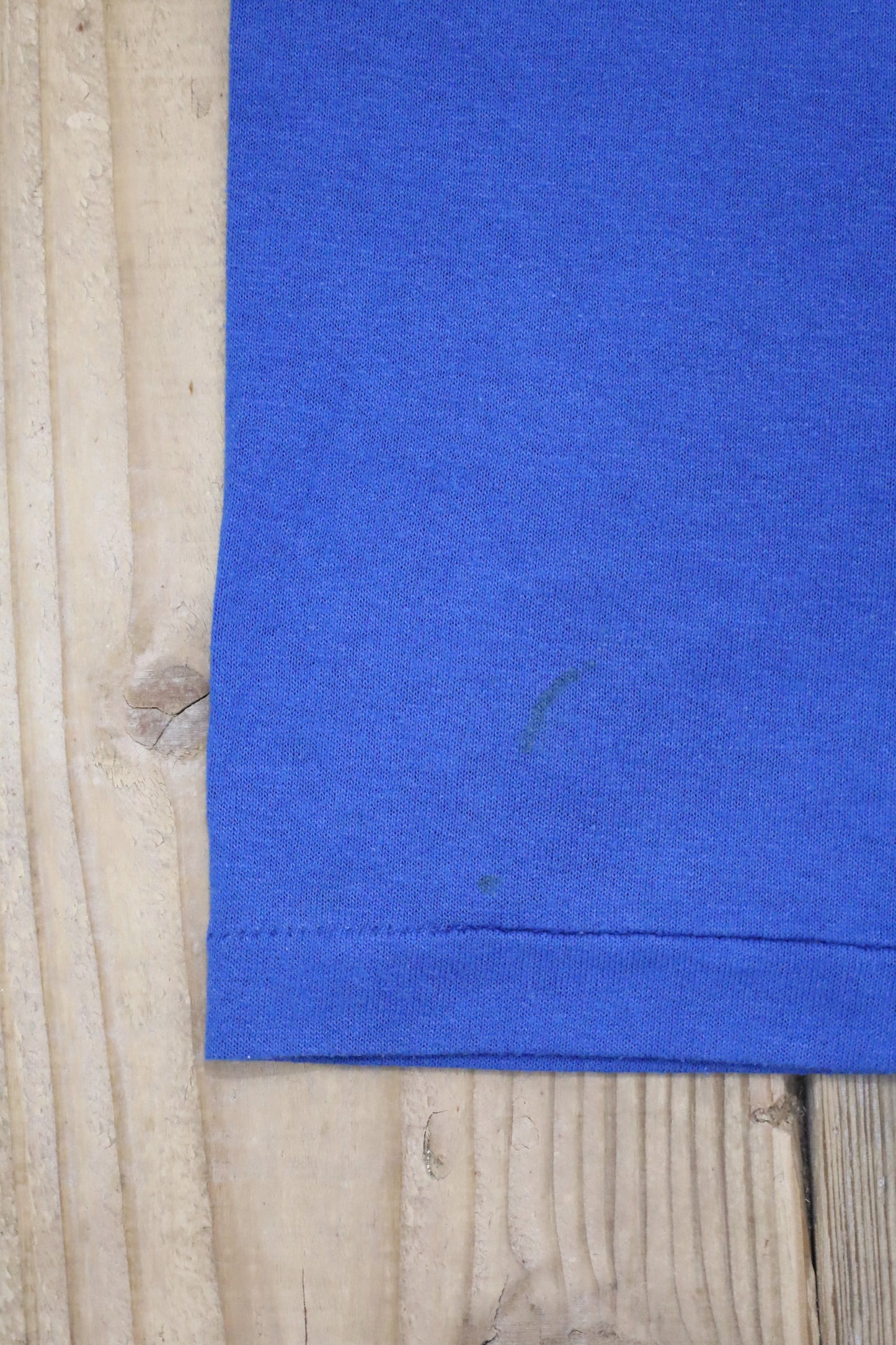 B873 / 1980's Sports wear print tee