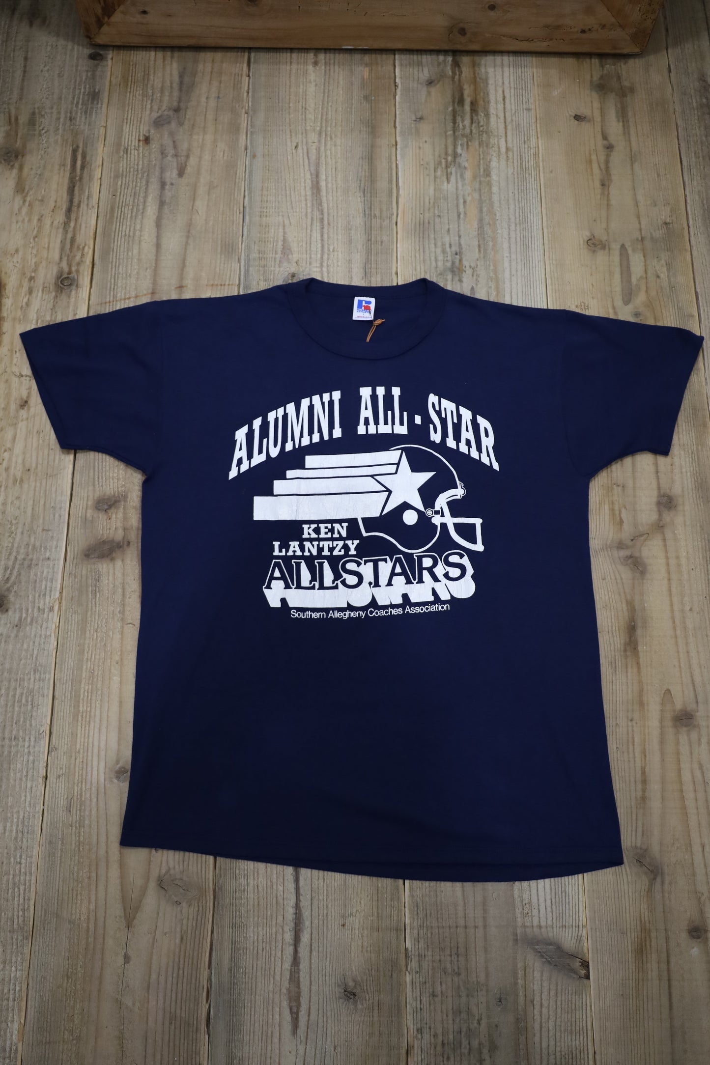 B830 / 1990's RUSSELL ATHLETIC print tee