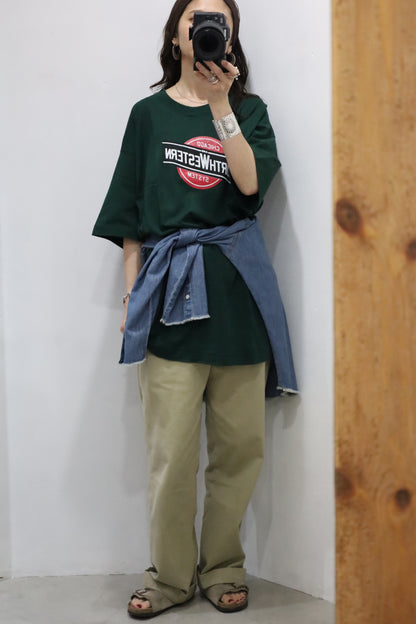 B818 / 1990's FRUITS OF THE LOOM print tee
