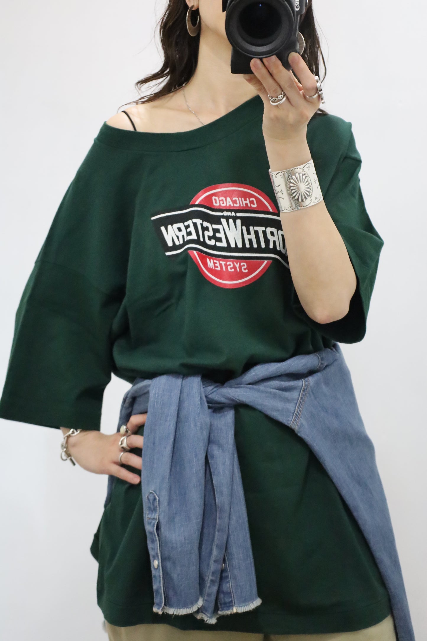 B818 / 1990's FRUITS OF THE LOOM print tee