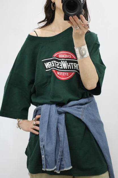 B818 / 1990's FRUITS OF THE LOOM print tee