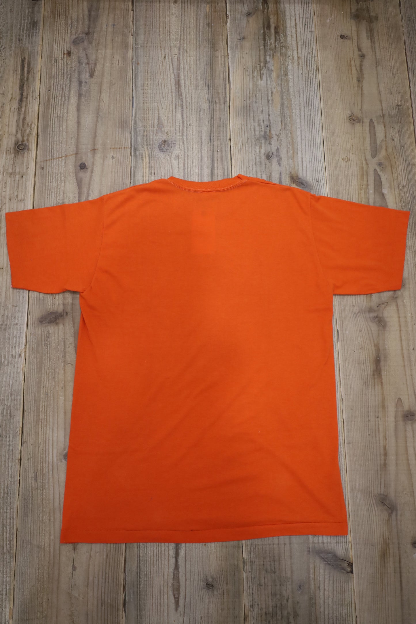 B831 / 1990's SOFFE ATHLETIC print shirt
