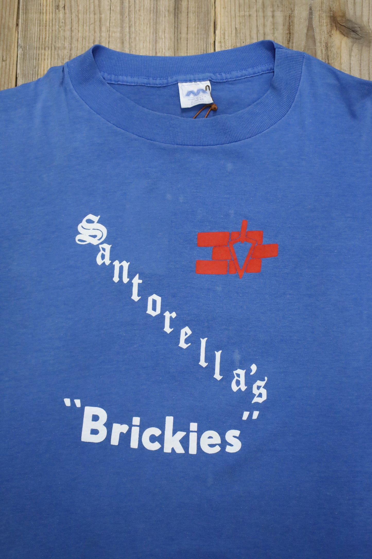 D214 / 1980's M Brickies print tee