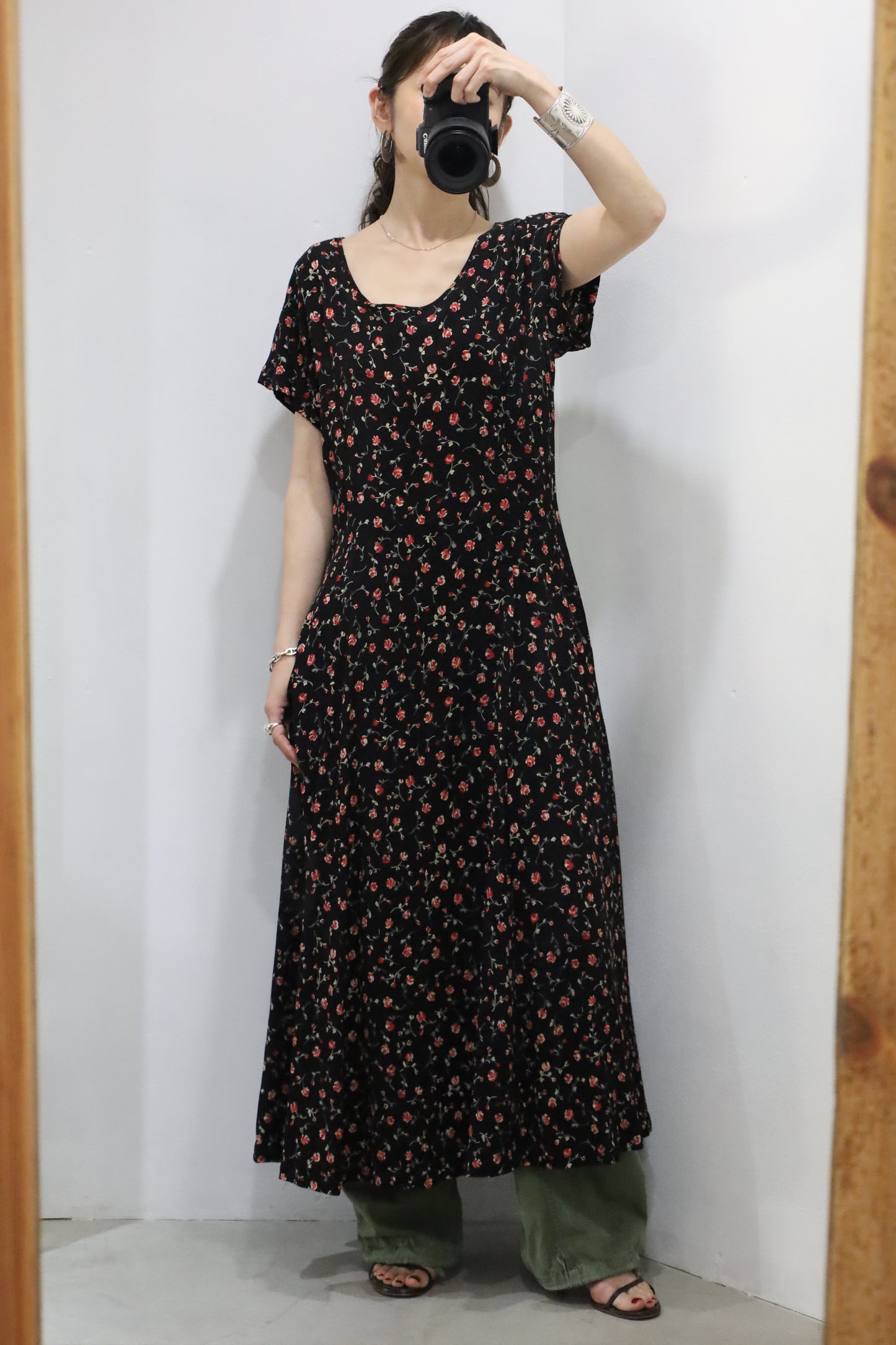 D205 / 1990's JONES NEW YORK Flower print one-piece