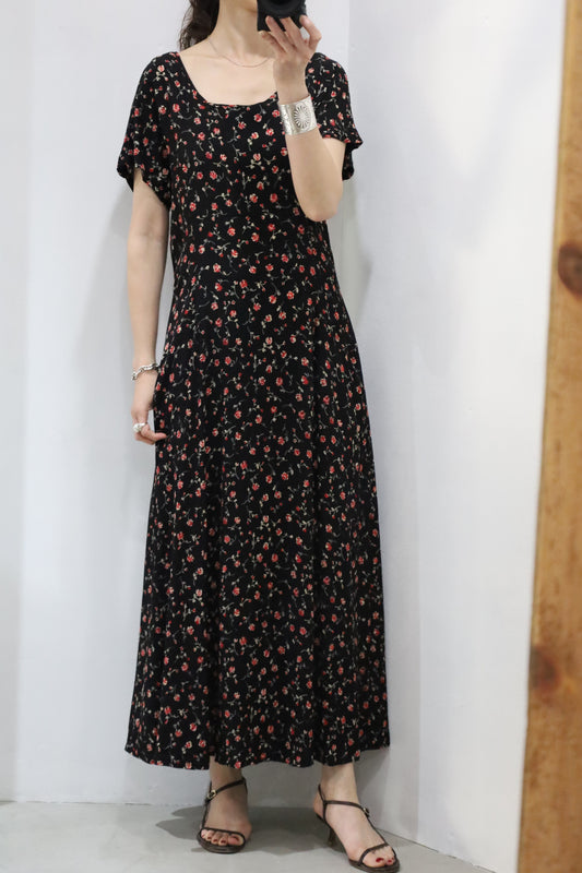 D205 / 1990's JONES NEW YORK Flower print one-piece