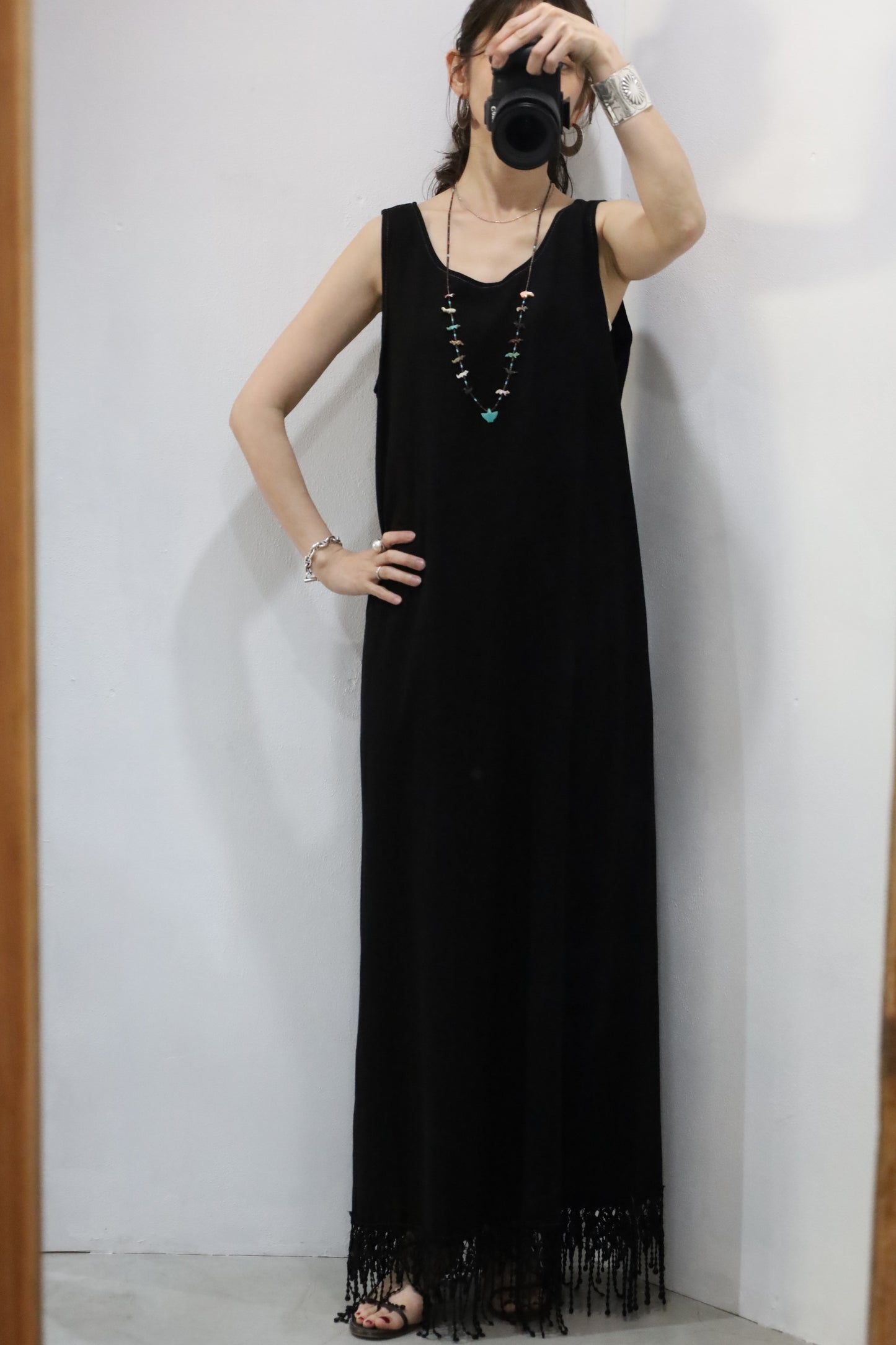 D204 / UNKNOWN black one-piece